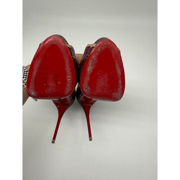 Christian Louboutin Leather Floral Trim Patent Veramucha Pumps Red Size 39.5 - Picture 15 of 16